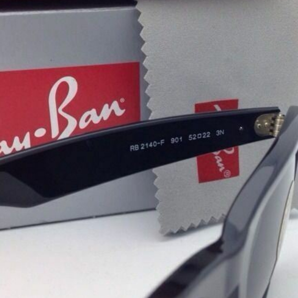 LIKE NEW RayBan Wayfarers RB2140 Black Ray ban Sunglasses - Picture 9 of 16